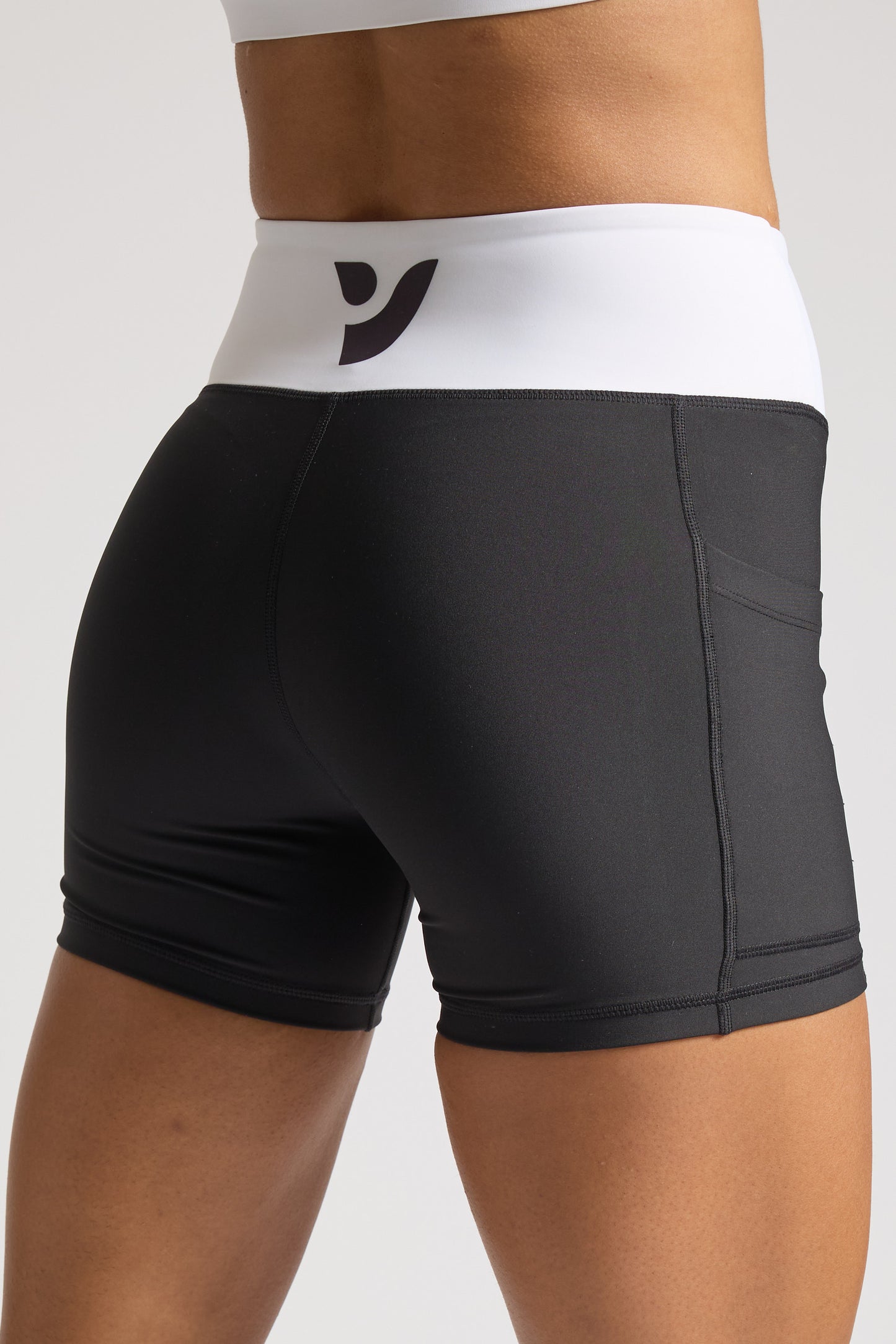 VOXY 5" Short V-Cut (Black)
