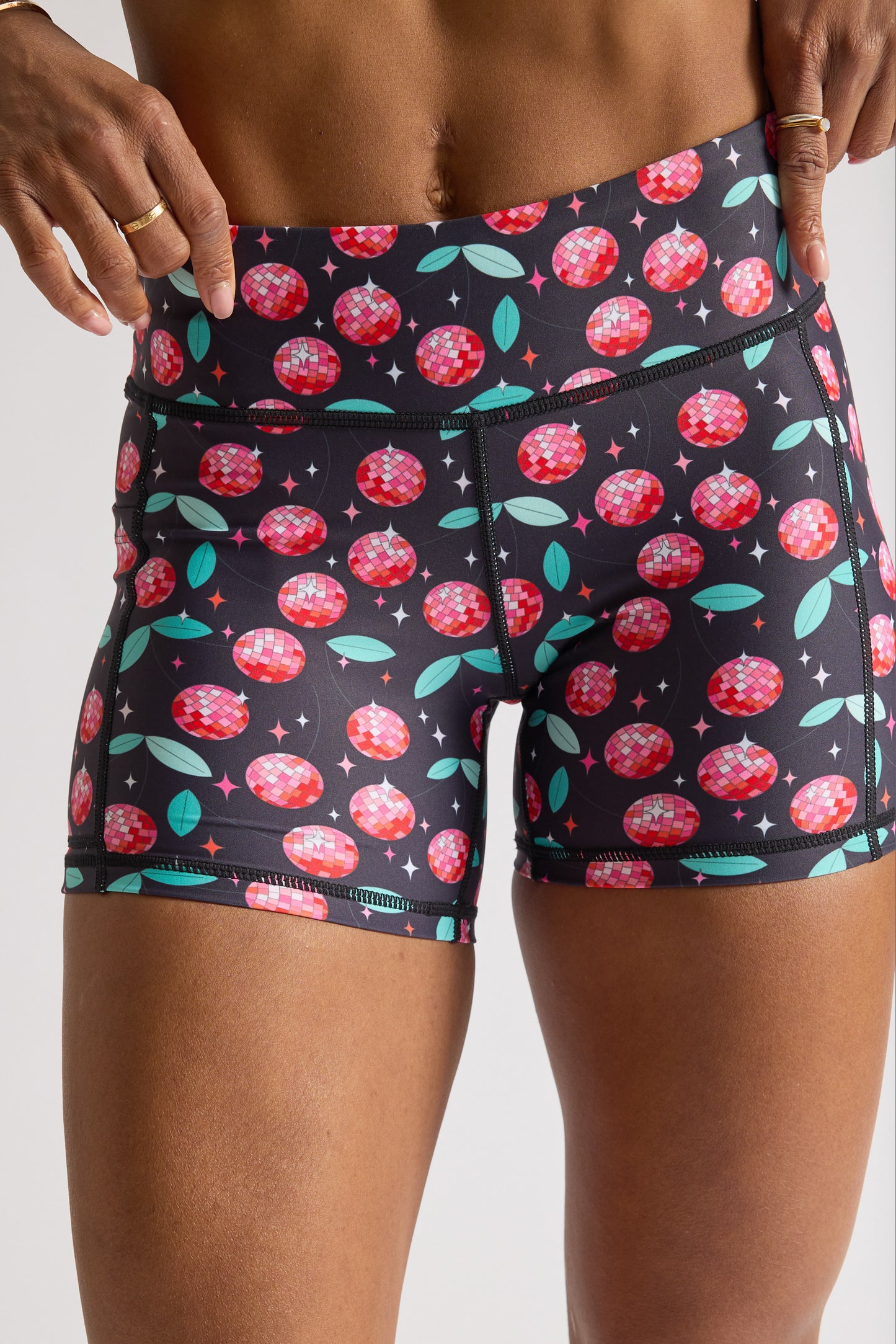 VOXY 5" Short (Cherry Disco)